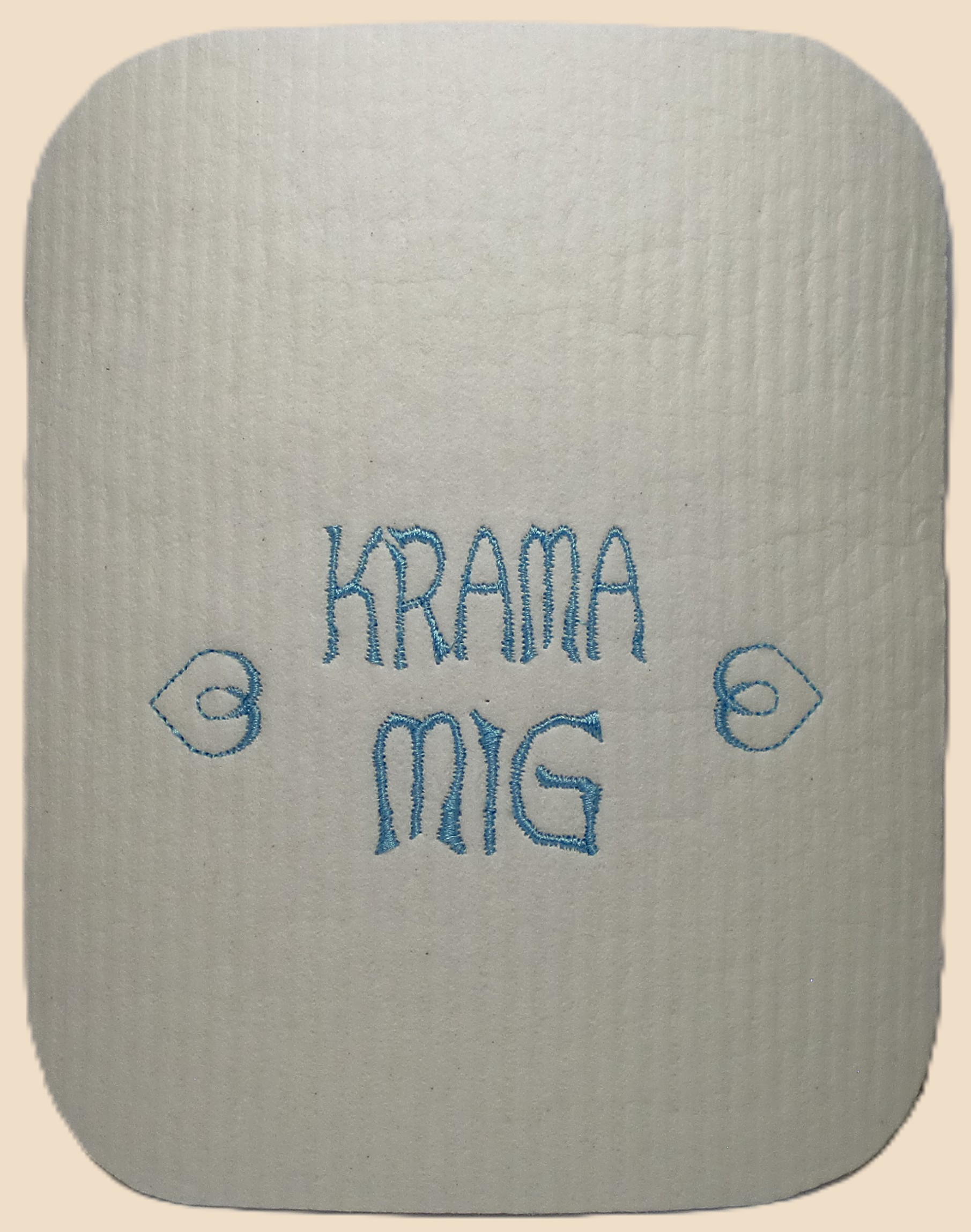 Disktrasa med maskinbroderad text